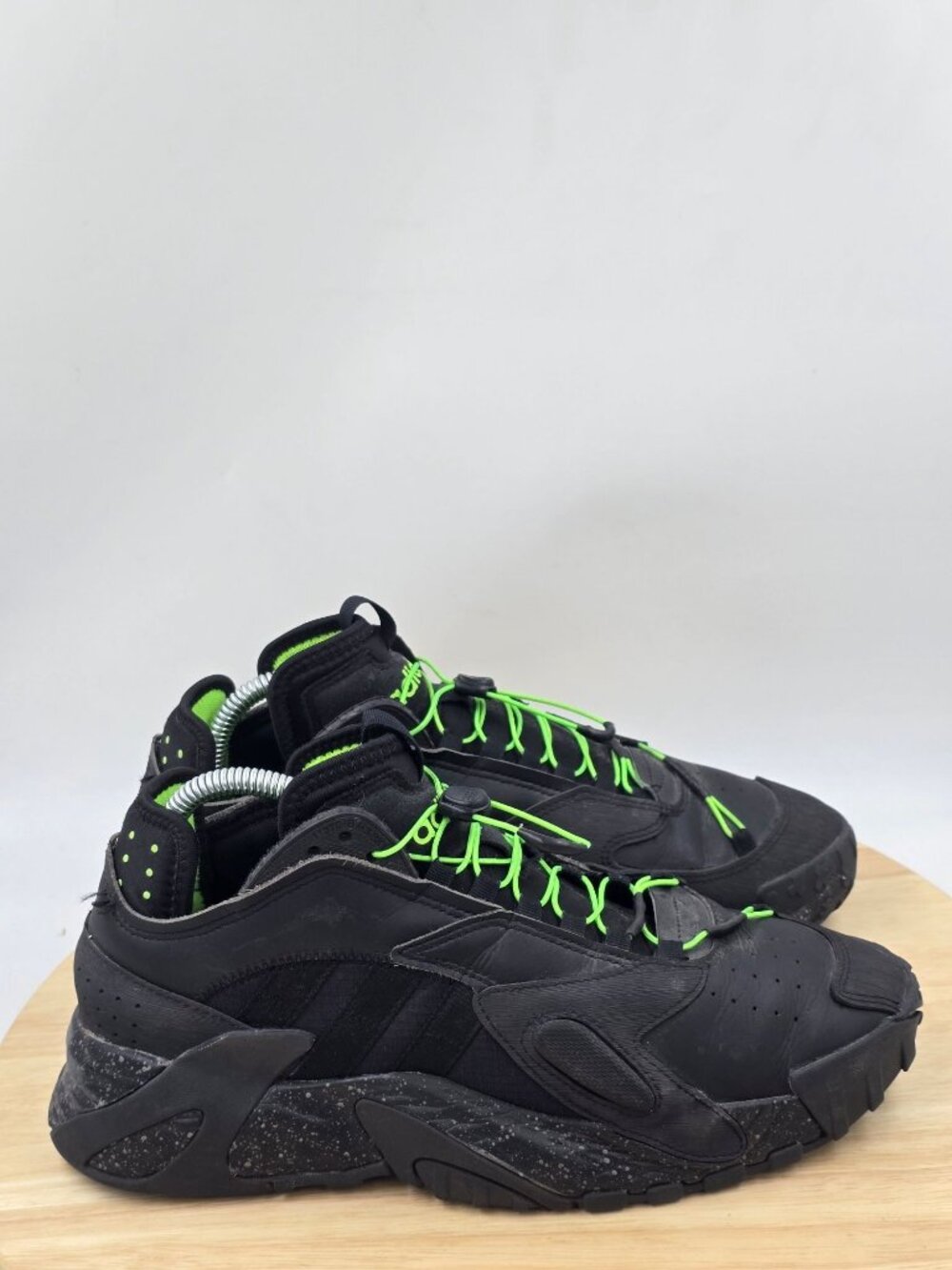 Adidas Streetball Core Basketball Shoe Mens Black Solar Green FZ1971 sz 7.5